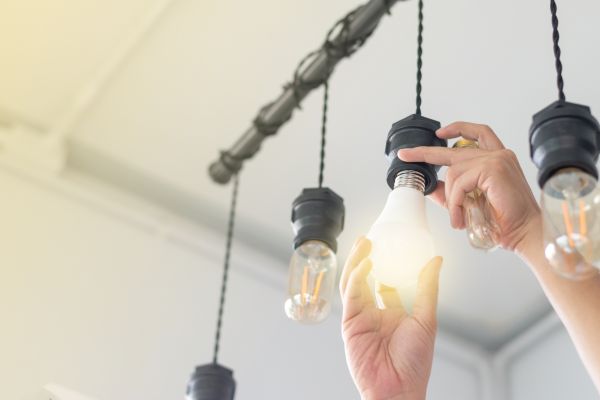 Light Bulb Changing Service in Port Saint Lucie