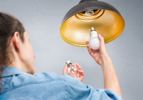 Light Bulb Replacement in Port Saint Lucie