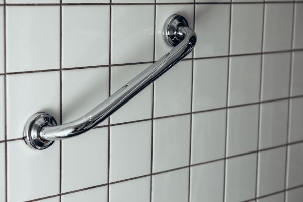 Shower Grab Bar Installation in Port Saint Lucie