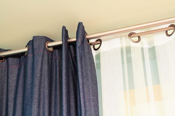 Curtain Rod Replacement in Port Saint Lucie