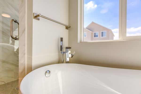 Towel Rod Installation in Port Saint Lucie